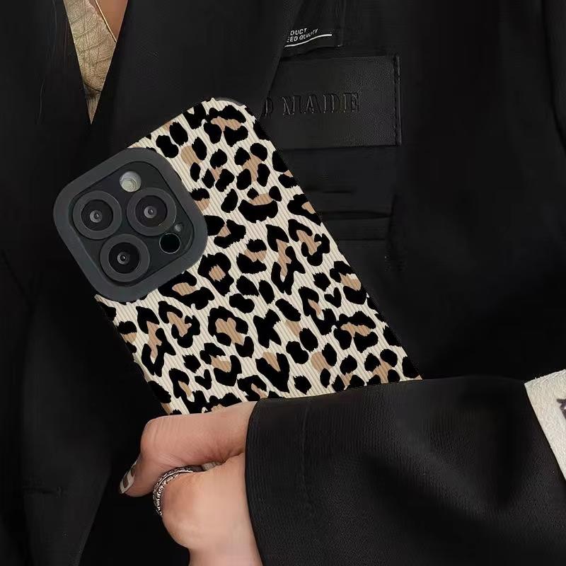Creative Leopard Cow Silicone Leather Case For iPhone 16 15 14 13 17 Pro Max Air 11 12 Mini Soft Shockproof Cover