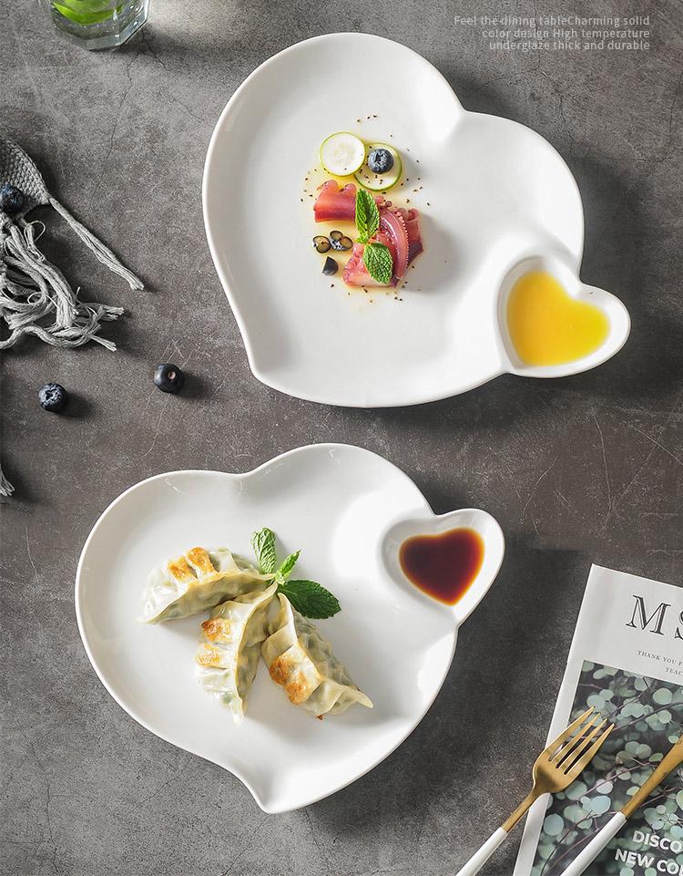 Ceramic Dumplings Plates New Household 10 Inch Underglazed Colour Dinner Tableware with Vinegar Dish Heart Shape Creative Plate