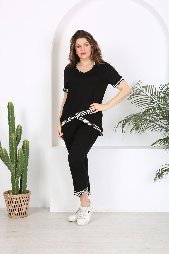 Damski Modny Zestaw Dresowy Duży Rozmiar Plus Size Z Detalami Garni Krzyżowym Czarny