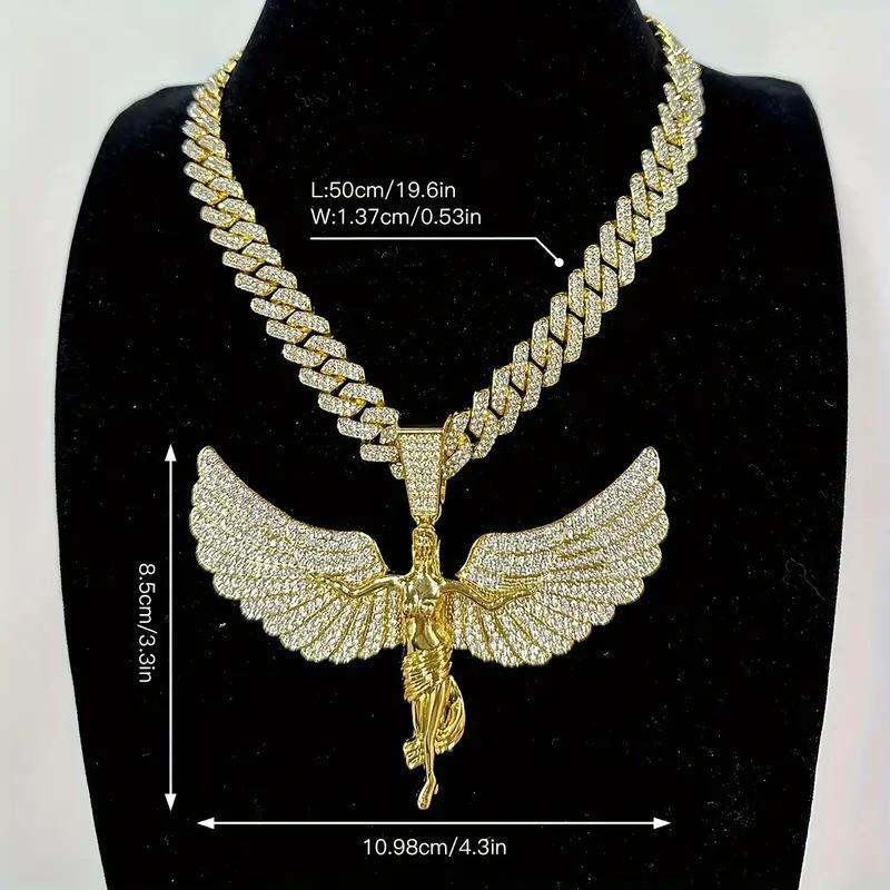 

Ожерелье с большим кулоном «Ангел, расправляющий крылья», из цинкового сплава, инкрустированное цирконами, для мужчин и женщин, простая бижутерия в стиле хип-хоп, с легкой роскошью и индивидуальностью, подарок Pendant + 372 Cuban Chain 20in (Clasp)