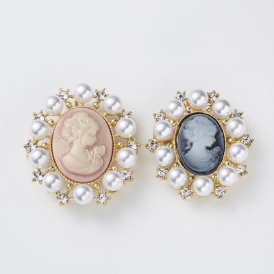 Vintage Cameo Medieval Beauty Head Brooches For Women Men Exquisite Imitation Pearl Resin Palace Style Queen Lady Pins Jewelry