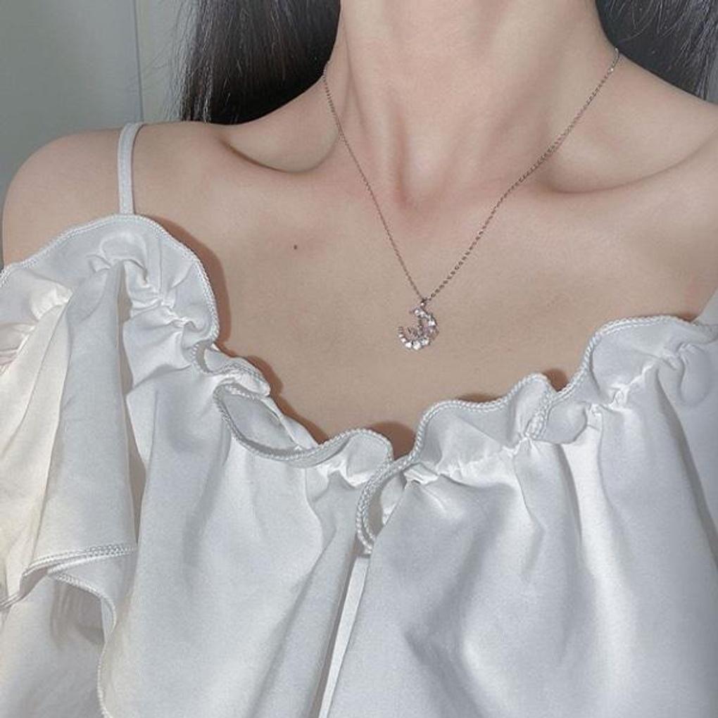 Women's Accessories New Moon Drop Butterfly Necklace