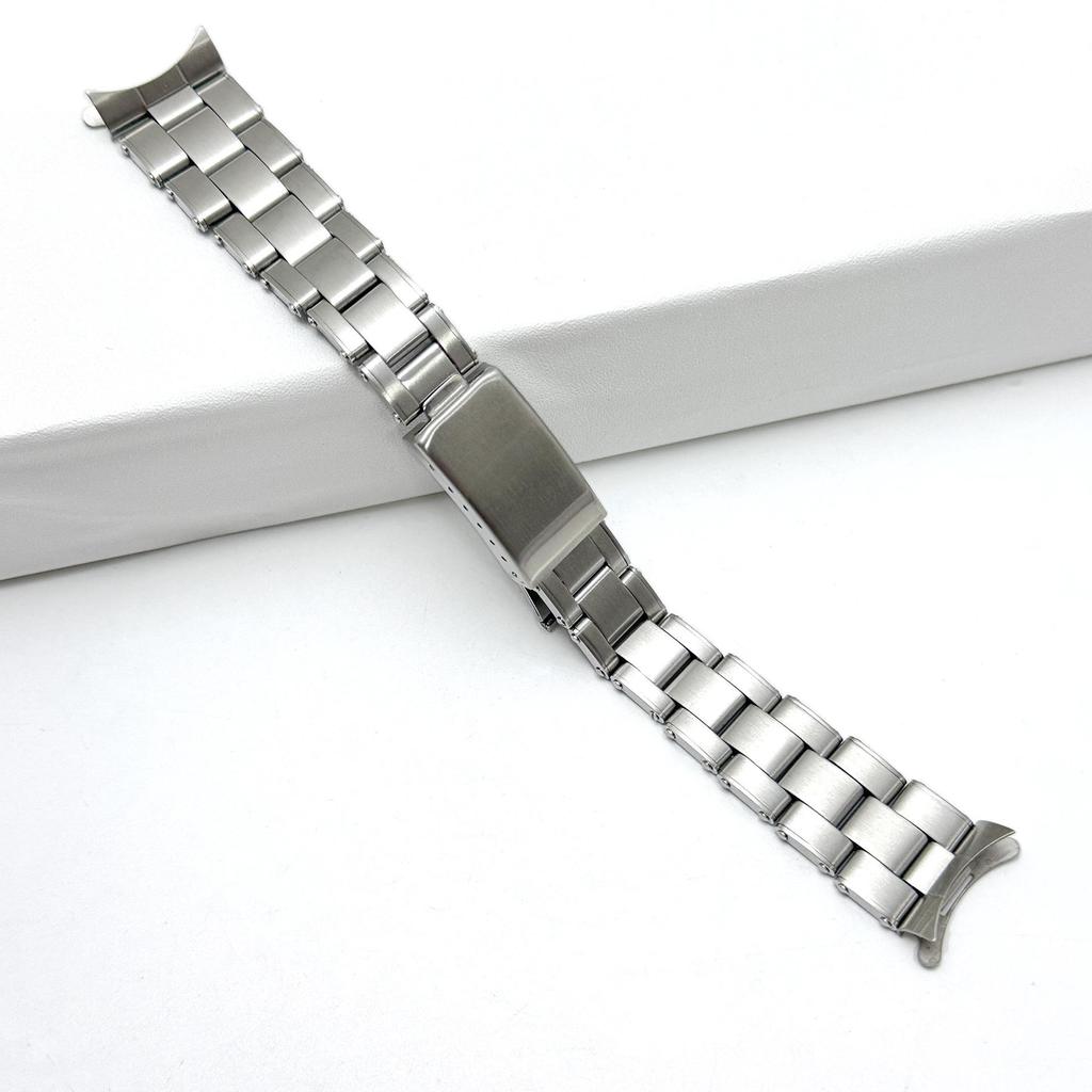 Stainless Steel Vintage-Style Rivet Watch Band for Rolex Air King with Three-Link Design and Turtleback Folding Clasp, 19mm.