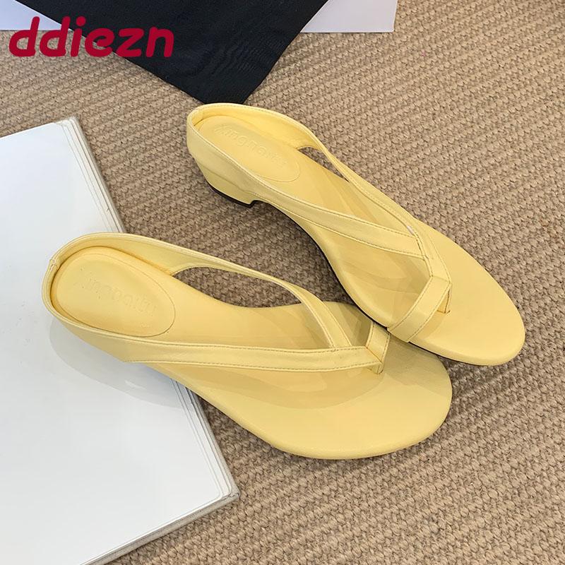 Fashion Fashion Round Toe Ladies  Low Heel Slippers Shoes Luxury Footwear Women Heeled Slippers Slides Shoes Female Sandals Flip flops