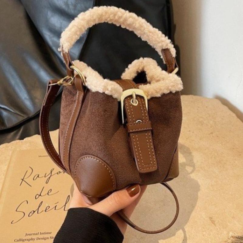 Retro Women's Bucket Bag Elegant Fashi Versatile Winter Shoulder Bag Handbag Simple Textured New 2026 Cute Warm Crossbody Bag