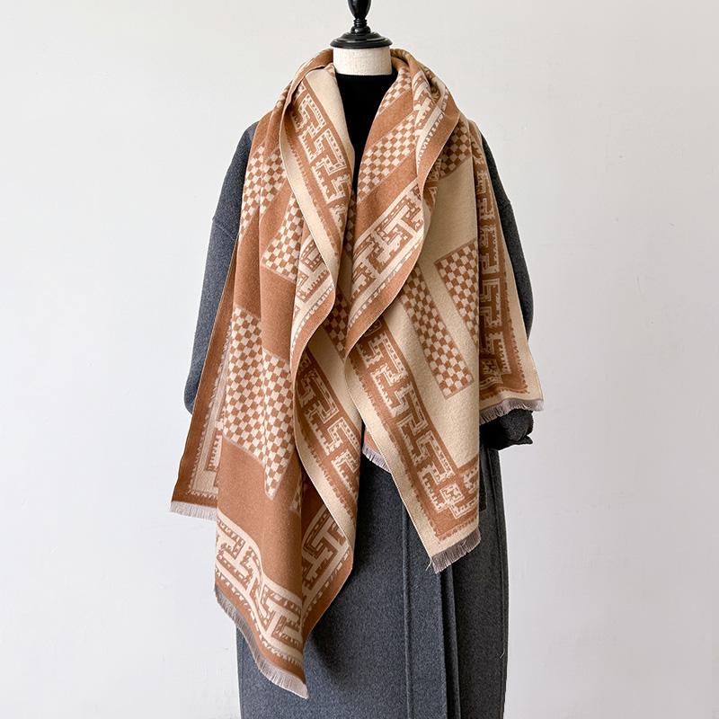 Latest Design Winter Two-Sided Jacquard Cashmere Scarves High Quality Women Thicken Wrap Shawl Ladies Wool Pashmina Scarf