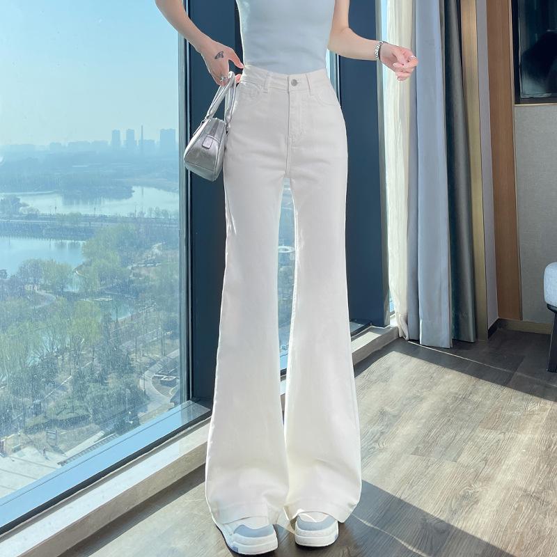 

High-Waisted White Micro-Flare Jeans for Women - 2025 Autumn/Winter Collection: Slimming, Casual, Versatile, Floor-Length. 27