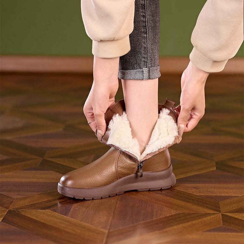 First layer cowhide autumn and winter leather Martin boots women's side zipper leather women's large size casual shoes