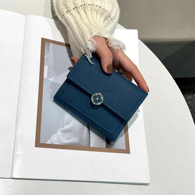 Fashion First-layer Cowhide Women's Wallet 2026 New Large-capacity Leather Multi-card Wallet Solid Color Change Bag