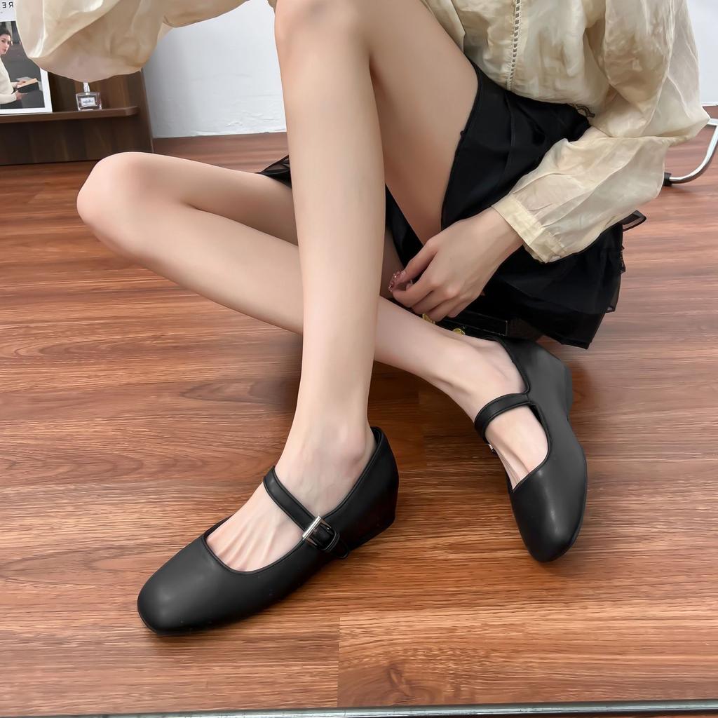 Grape mother spring new flat-soled single shoes women's 2025 Korean version inner height increase soft leather shallow mouth women's shoes flat-soled
