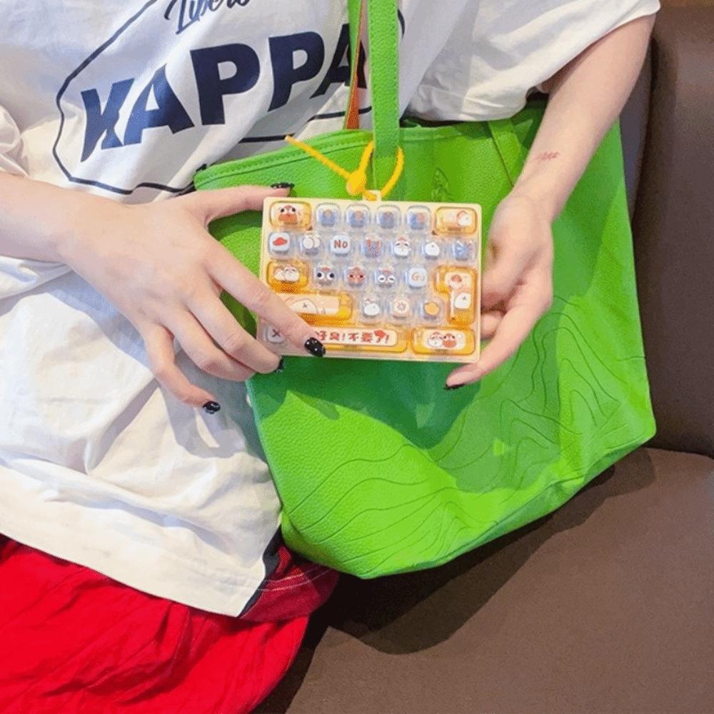 Silicone Push Button Keychain Creative Keycap Clicker Keyring Fidget Keyboard Pendant Party Favor