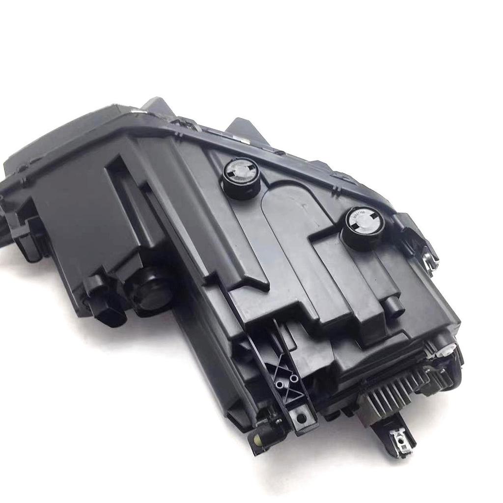 Volkswagen New Sagitar LED Headlight Assembly for 2019-2020 - High/Low Beam