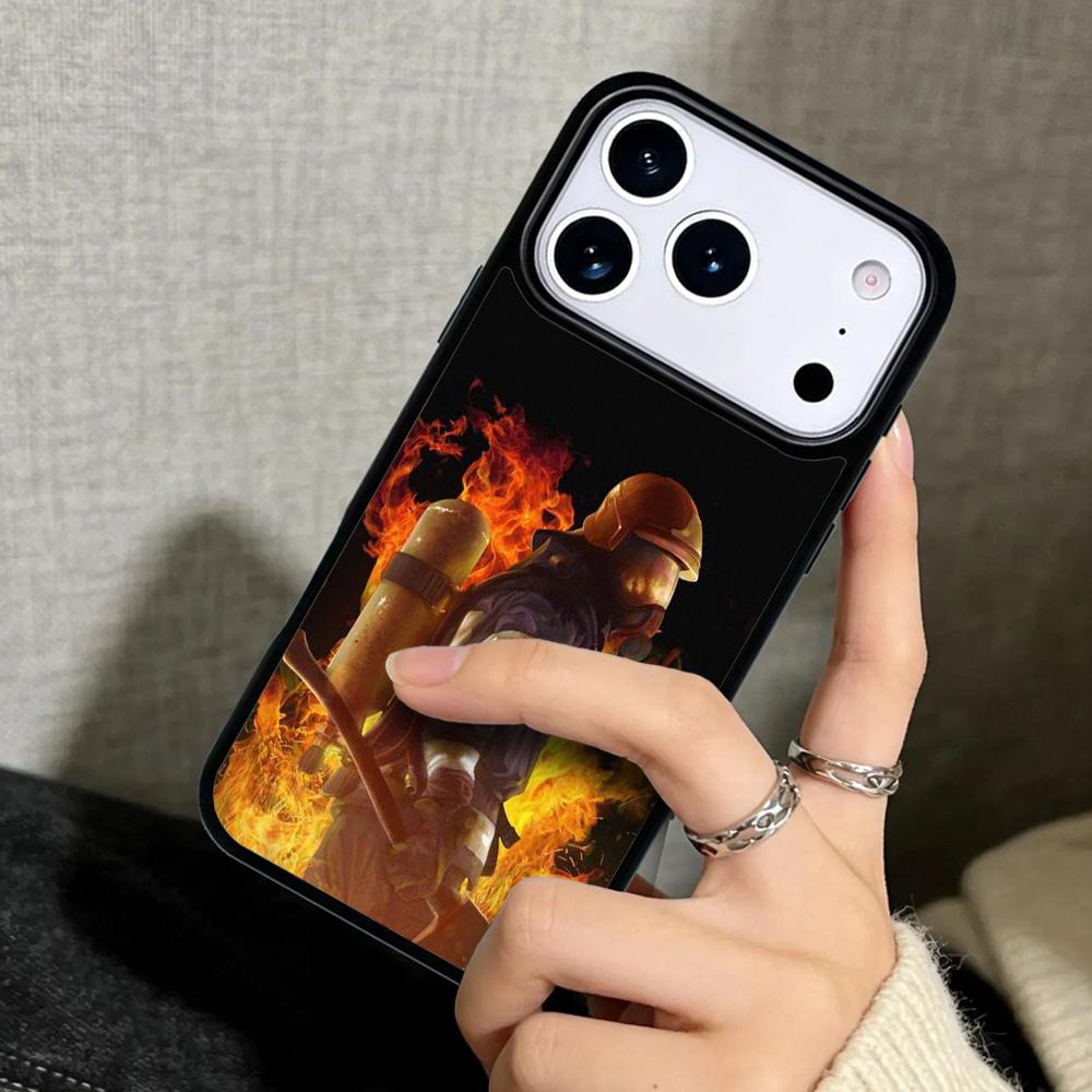 Capa Case for iPhone 17 Air 16 Pro Max 15 Plus 11 13 Mini 14 12 Back Phone Cover Firefighter Heroes