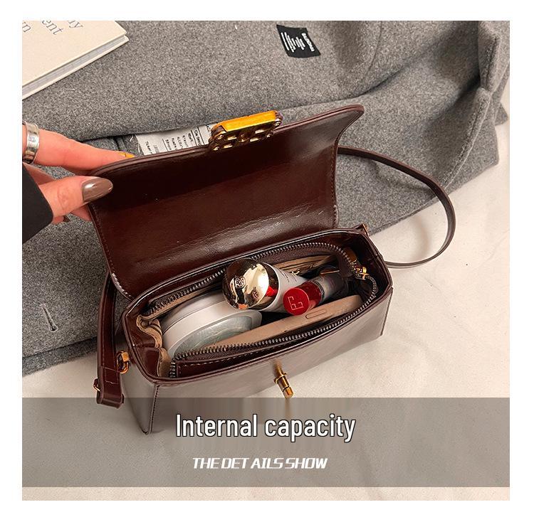 Glossy Women's Shoulder Bag with Vintage Key Pendant - 2025 Autumn/Winter Collection