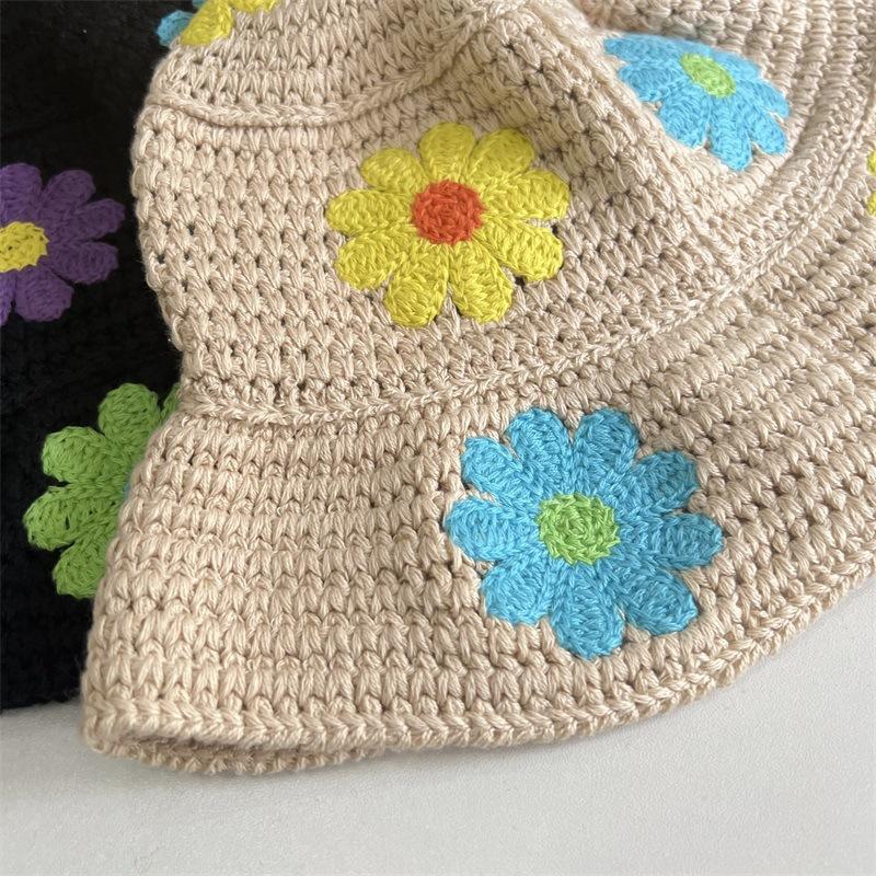 Handmade colored flower wool hat female sweet cute small fresh pot hat versatile face small knitted hat