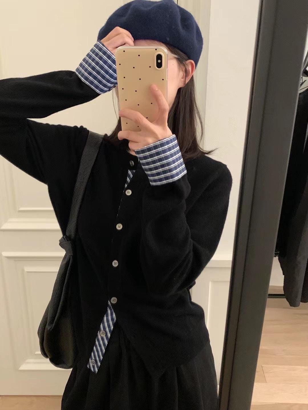 

2025 Spring Korean Style Women s Contrast Plaid Knitted Cardigan Sweater