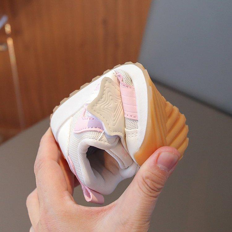 Children's Sports Shoes Soft Sole 2025 Spring and Autumn New Girls Shoes Boys Breathable Mesh Children's Baby Mesh Shoes