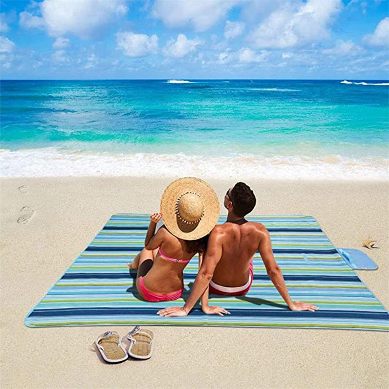Outdoor Portable Picnic Blanket Waterproof Beach Cushion Mat Baby Sleeping Plaid Camping Mat Summer Travel Campingnkets 2 Size