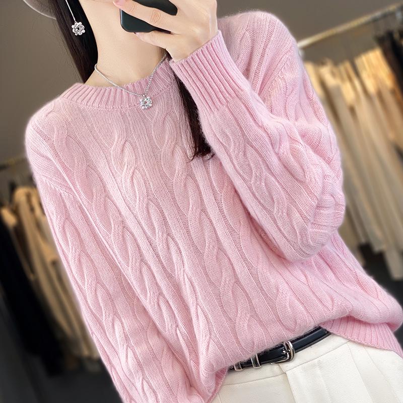Women's Retro Loose Cable Knit Wool Sweater - Round Neck, Solid Color, Lazy Style, Perfect for Autumn and Winter.