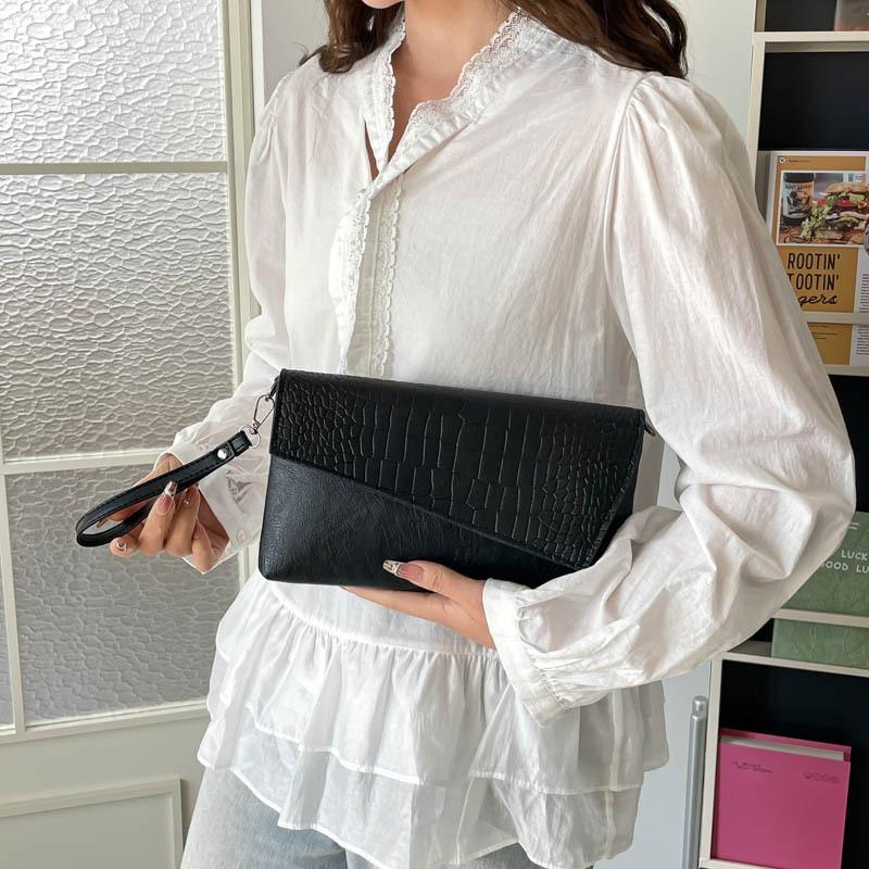 Softfaced Women's Bag Oblique Span Bag New Fashion Casual Shoulder Bag Largecapacity Envelope Bag Women's Mobile Phone Bag