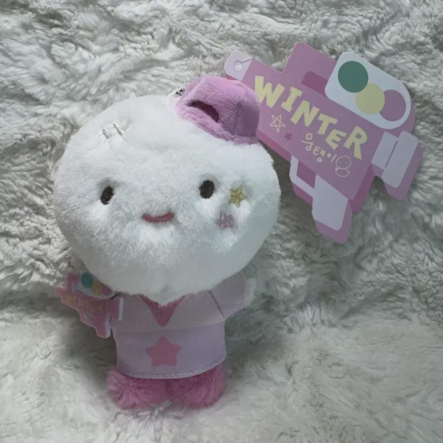 

С Рождеством, Плохие Дети, Прыгучая Зимняя Кукла Продаётся