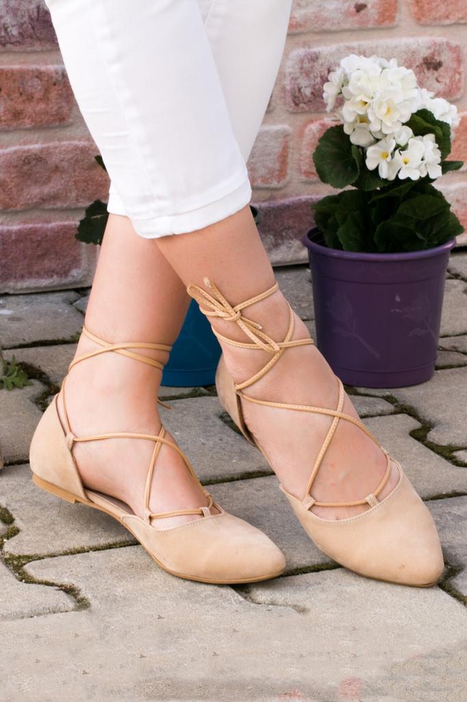 Women's Flat Shoes Tan Ballerinas