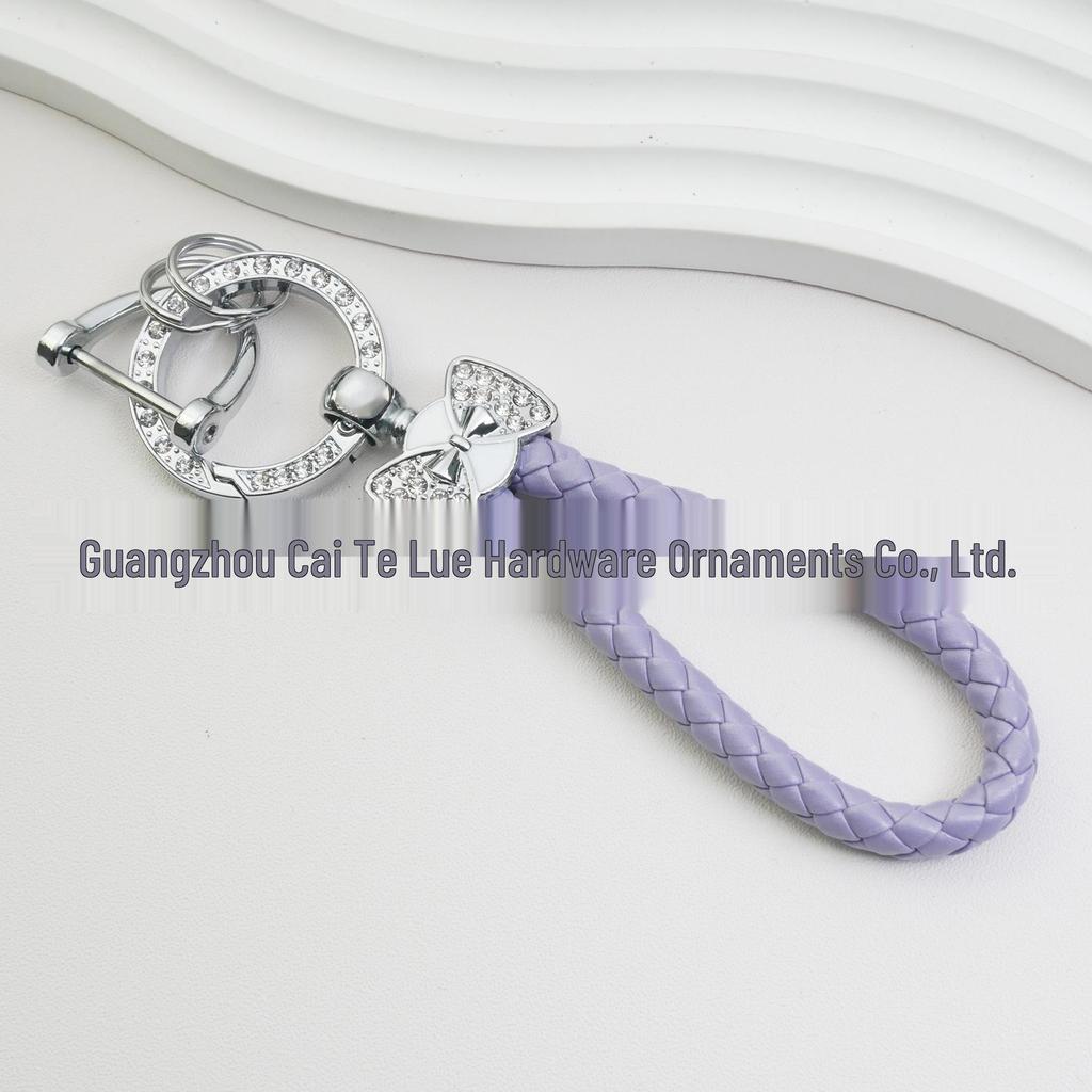 Rhinestone Horseshoe Keychain: Hand-woven Rope with Zinc Alloy Pendant, Anti-Lost Ring, Fashionable Car Key Accessory.