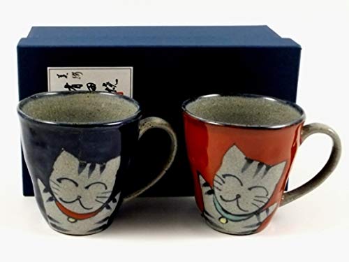 

Arita Hasami Ware Shoho Kiln Banzai Cat Pair of Mugs