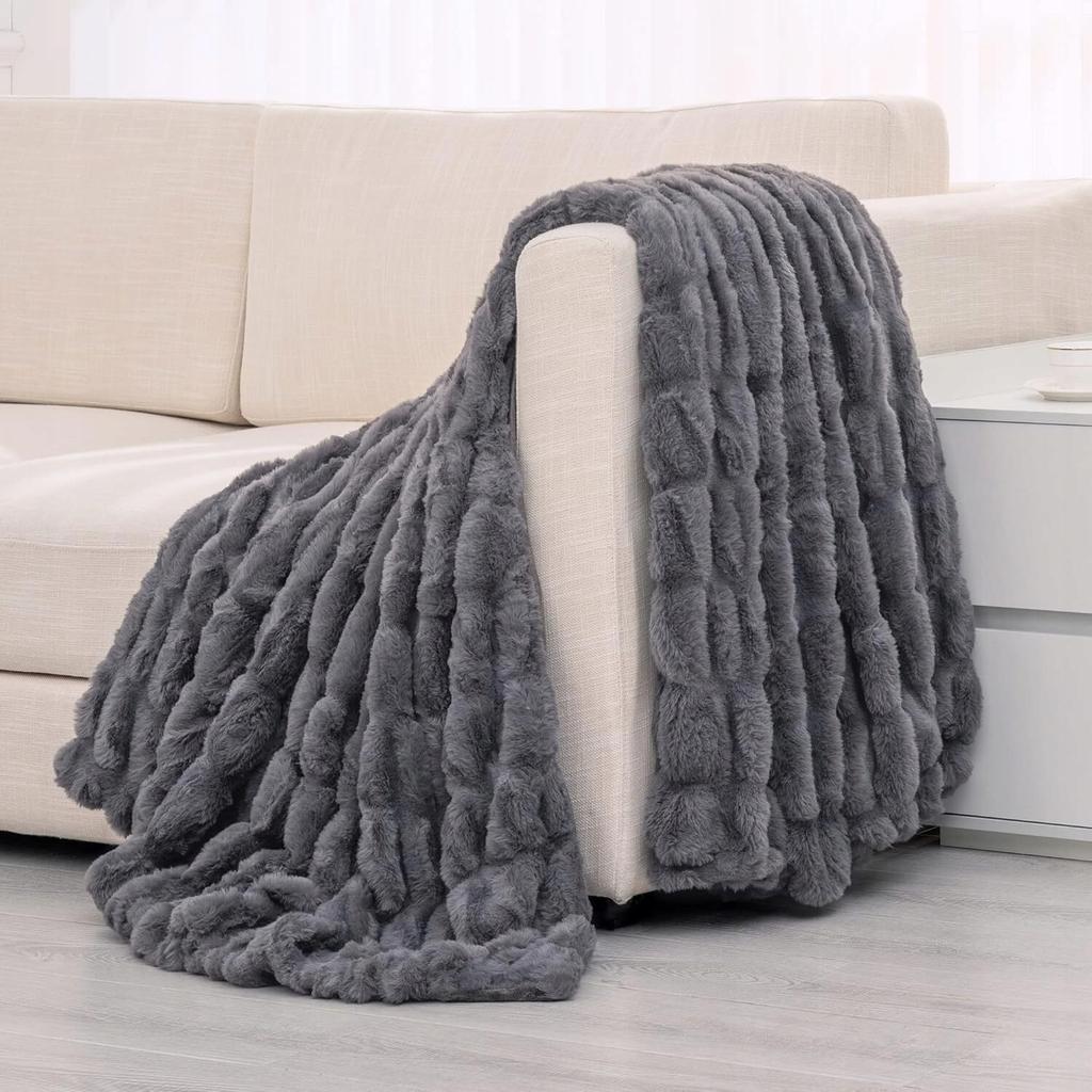 Cozyglam Soft Fluffy Plush Blanket for Bed, Bedspread Gray