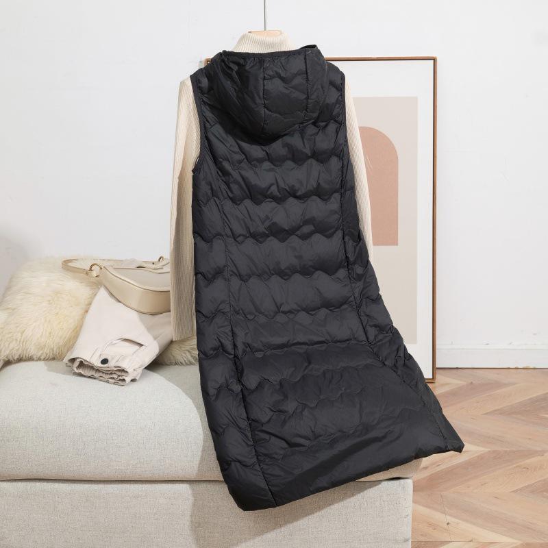 2025 Automne/Hiver Grande Taille Léger Long Au-Dessus du Genou Veste Sans Manches à Capuche en Duvet de Canard Blanc avec Motif Ondulé