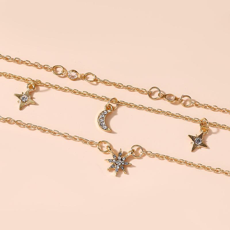 European & American Retro Eight-Pointed Star Pendant Necklace – Minimalist Multi-Layer Choker Jewelry for Women