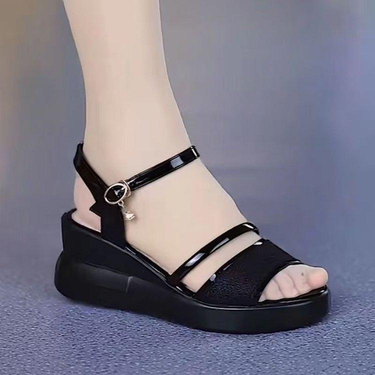 Slope Heel Roman Sandals Women's 2025 Summer New Fashion Outer Wear Thick-soled Heightening Flat-soled Mother Shoes Women's Sandals