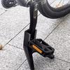 Sicherer Verschluss Fahrradständer Schwerer Fahrradständer Mit Winkelverstellung für Stadttouren Fahrradzubehör