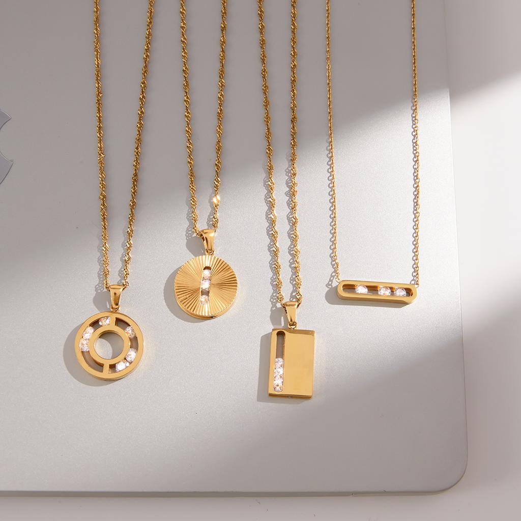  Korean Style Shiny Cubic Zirconia Square Pendant Necklace Women 18k Golden Plated Stainless Steel Fashion Jewelry