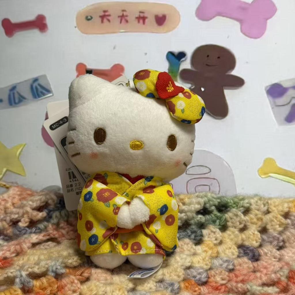 Hello Kitty Plush Keychain Kawaii Japanese Kimono Style With Floral Pattern Cute Plush Pendant Japan Souvenir For Travelers Gift
