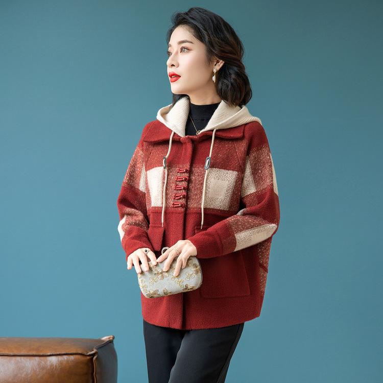 

Кардиган из шерсти с темпераментом для женщин среднего и пожилого возраста на осень и зиму, осенняя одежда для молодой мамы, вязаная шерстяная куртка с капюшоном XL красный