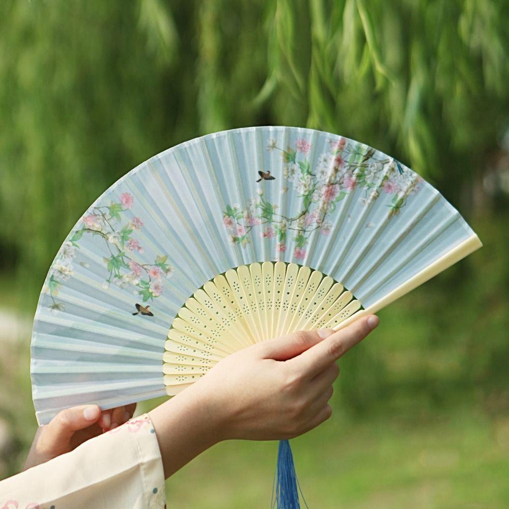 Portable No Deformation Folding Fan Handmade Handheld Props Fan Ancient Style Silk Fabric Wedding