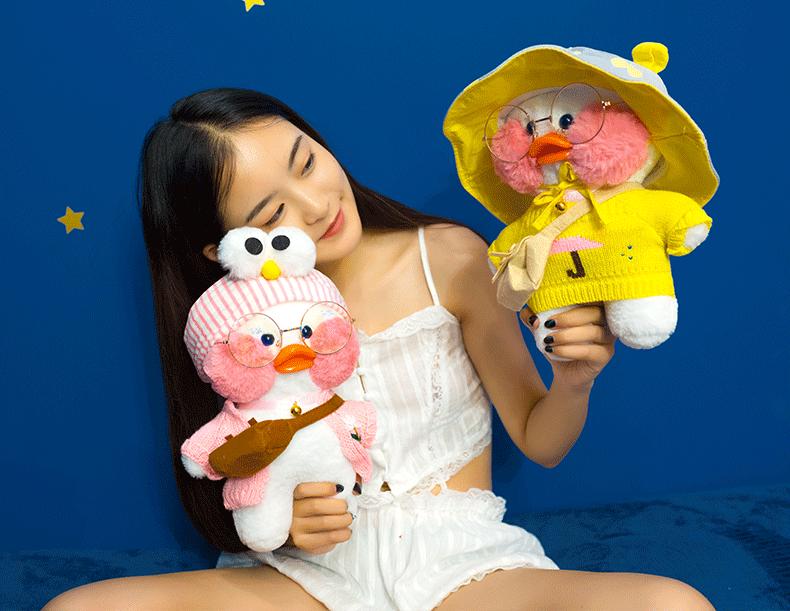 White Influencer Hyaluronic Acid Little Yellow Duck Plush Toy Hand Warmer Pillow Doll Birthday Gift