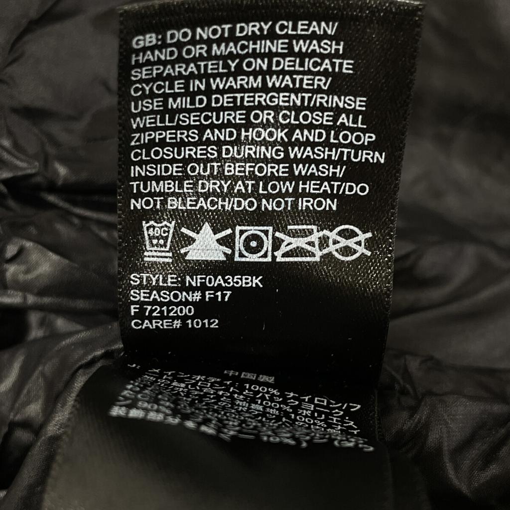 The North Face NF0A35BK Black Hooded Down Jacket Jacket XL blackUsed