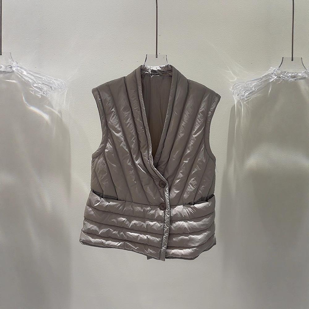 White Duck Down New Light Down Vest Women's Short V-neck Liner Is Thin and Warm Autumn and Winter Vest Tide