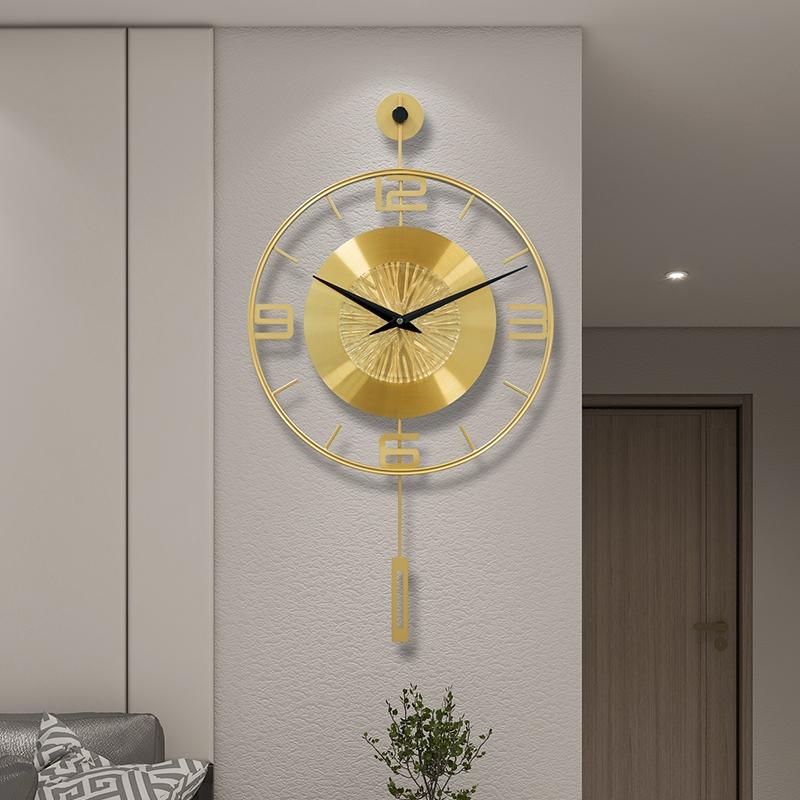 Luxury Metal Swinging Wall Clock Minimalist Living Room Clock Mural Watch Restaurant Mute Number Quartz Clock Room Decoration