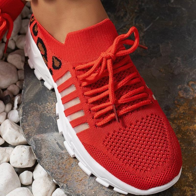 Large size color matching muffin and thick-soled cross-strap casual single shoes spring new soft-soled fly-woven shoes