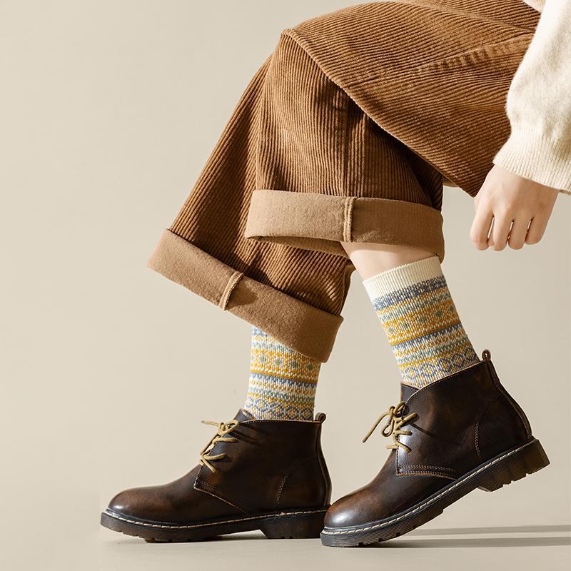 3 Pack Womens Cotton Socks Autumn and Winter Warm Socks Thick Knit Cabin Cozy Crew Soft Socks Gifts for Women Colorful Fashion