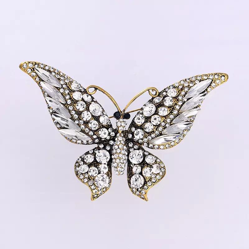 Vintage Butterfly Brooch: High-Grade Silk Scarf Buckle with Rhinestone Pin & Retro Animal Design