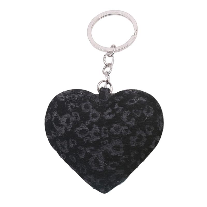 Leopard Print Heart Shaped Keychain with Metal Hook PU Leather Accessory for Fashionable Everyday Carry Item