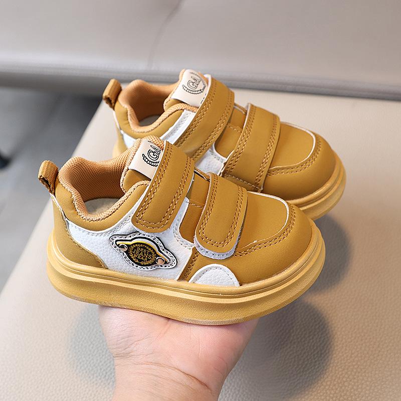 Dětské boty pro děti ve věku 2-8 let Délka chodidla 13-18 cm Sportovní boty Nízké boty Protiskluzové boty Módní suchý zip Měkká podrážka Boty pro batolata