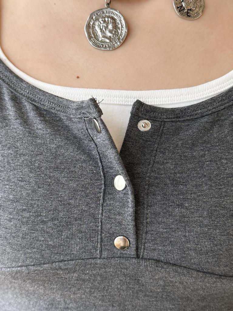 Louvre Spring Double Strap Buttoned Camisole Slimming Top