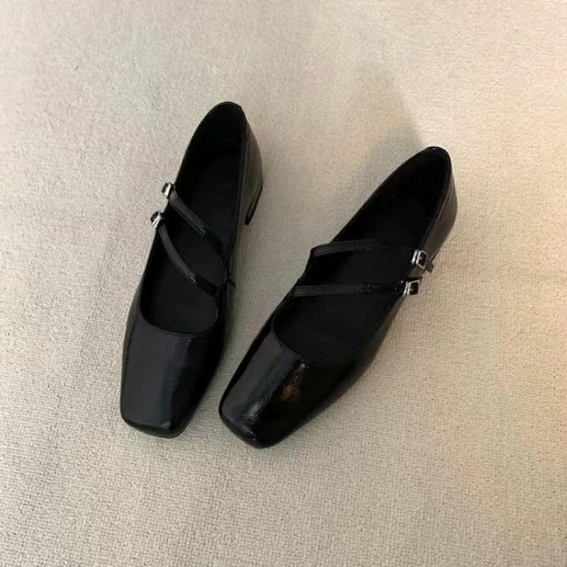 French retro square head low heel buckle Mary Jane shoes commuter thick heel temperament single shoes 40 чёрный