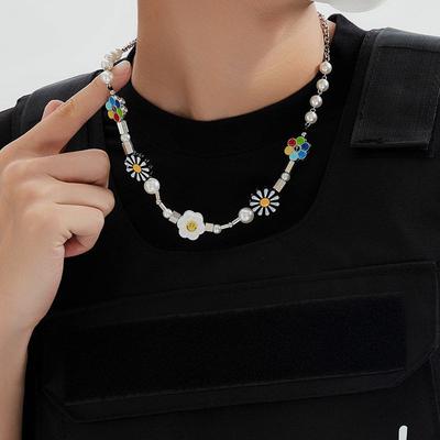 Fashion Anti-war Smiley Face SUNFLOWER Pearl Stitching Necklace Men and Women Ins Tide Hip Hop Niche Style Daisy Chain Accessories