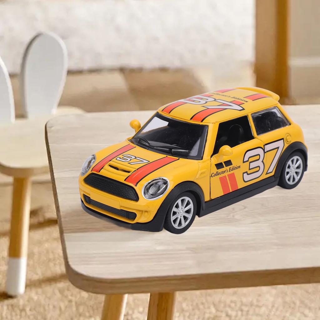 1:32 Alloy Race Car Model Toy Children Car Ornament Educational Toy for Collection and Display